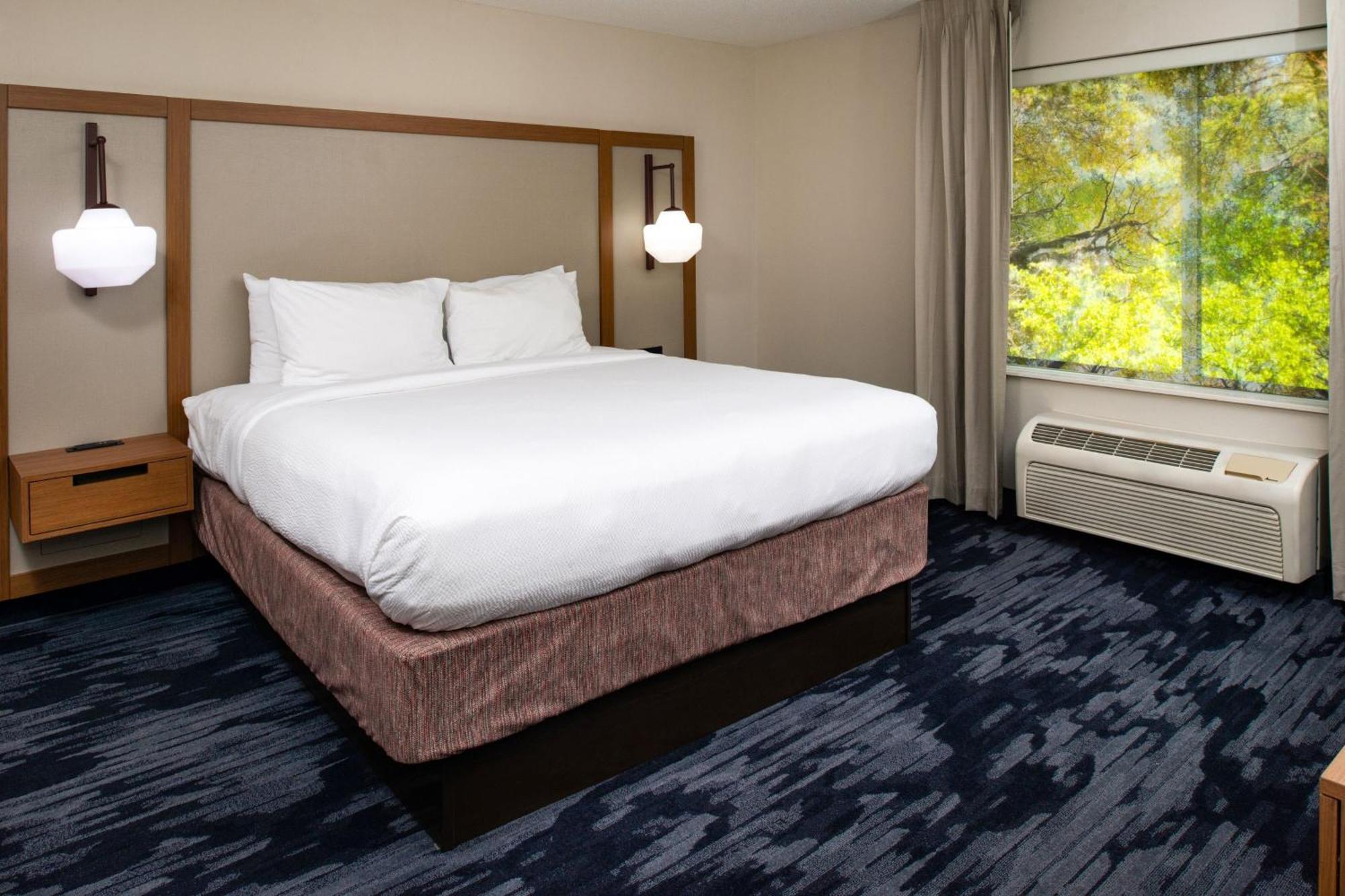 Fairfield Inn & Suites Greensboro Wendover Extérieur photo