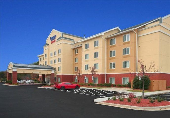 Fairfield Inn & Suites Greensboro Wendover Extérieur photo
